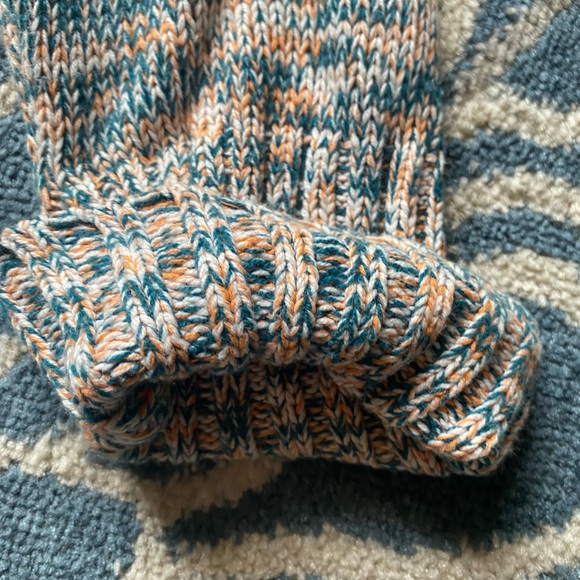 Large Perfect Daytrip off the shoulder sweater Super Cute Trend Stylish Like New - Picture 12 of 17